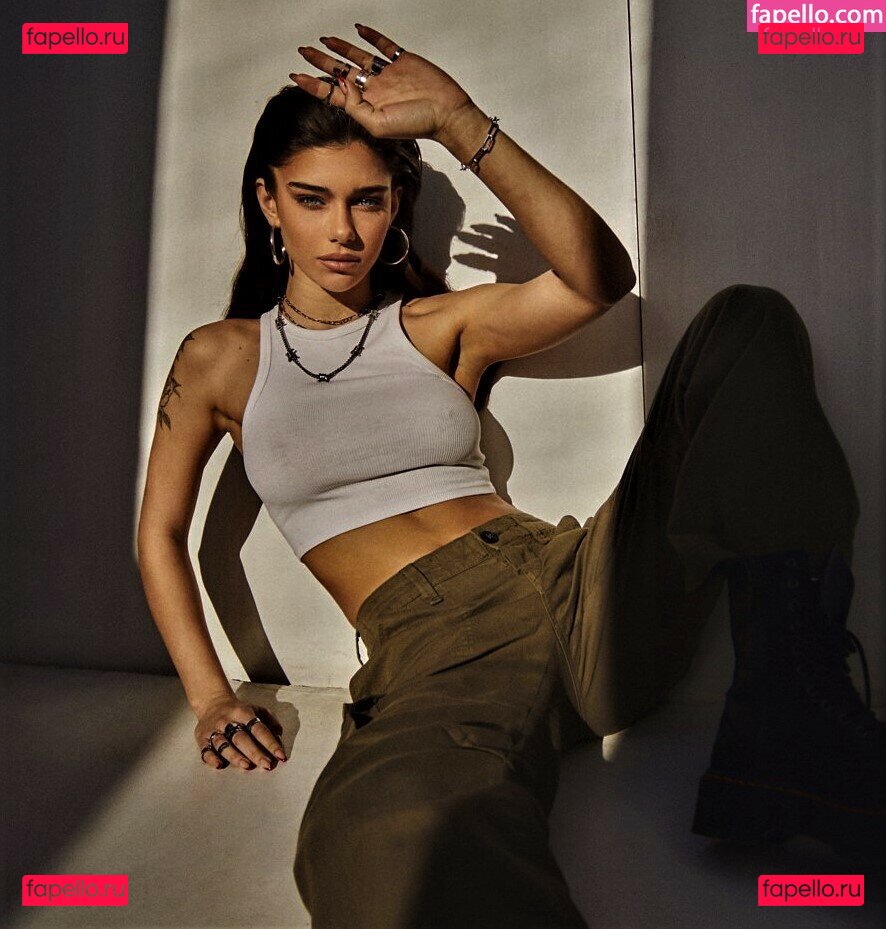 Milana Vino / milana.vino / milanaasuna Onlyfans Photo Gallery 