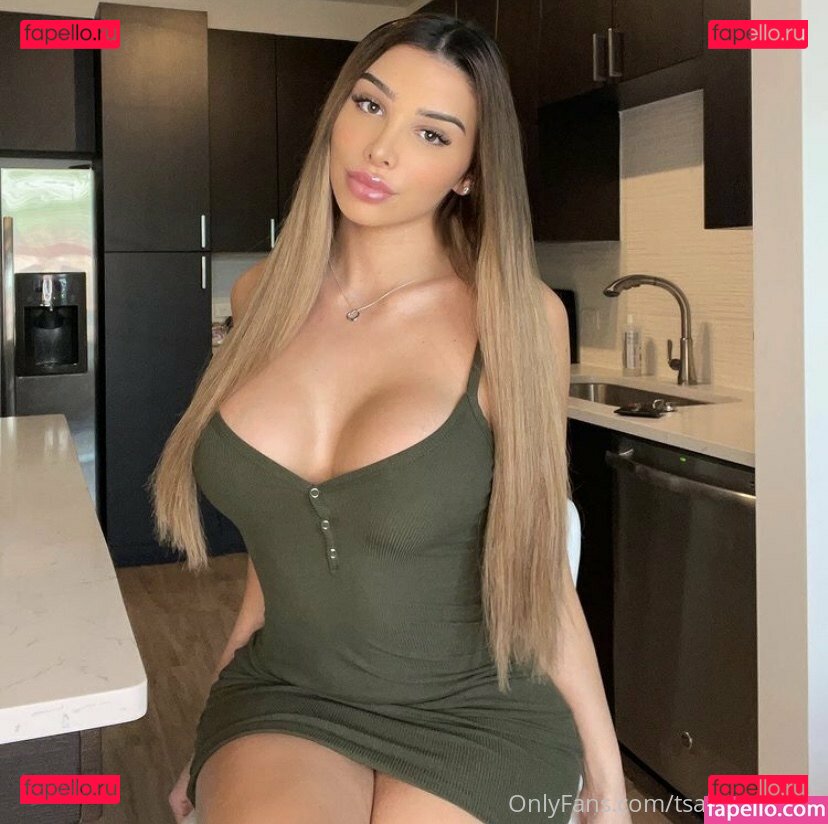 thealyssawest / tsalyssawestx Onlyfans Photo Gallery 