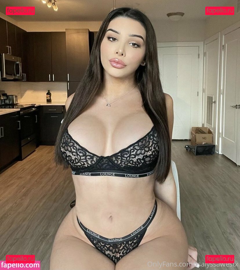 thealyssawest / tsalyssawestx Onlyfans Photo Gallery 