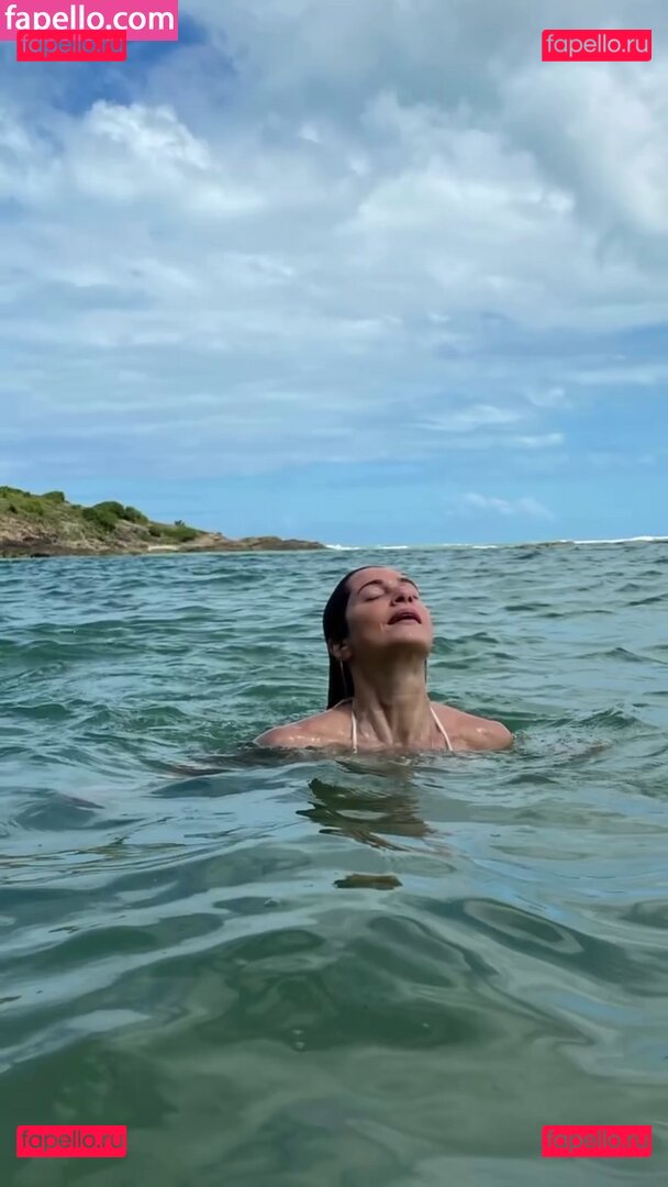 Leticia Spiller / Letícia Spiller / arealspiller Onlyfans Photo Gallery 