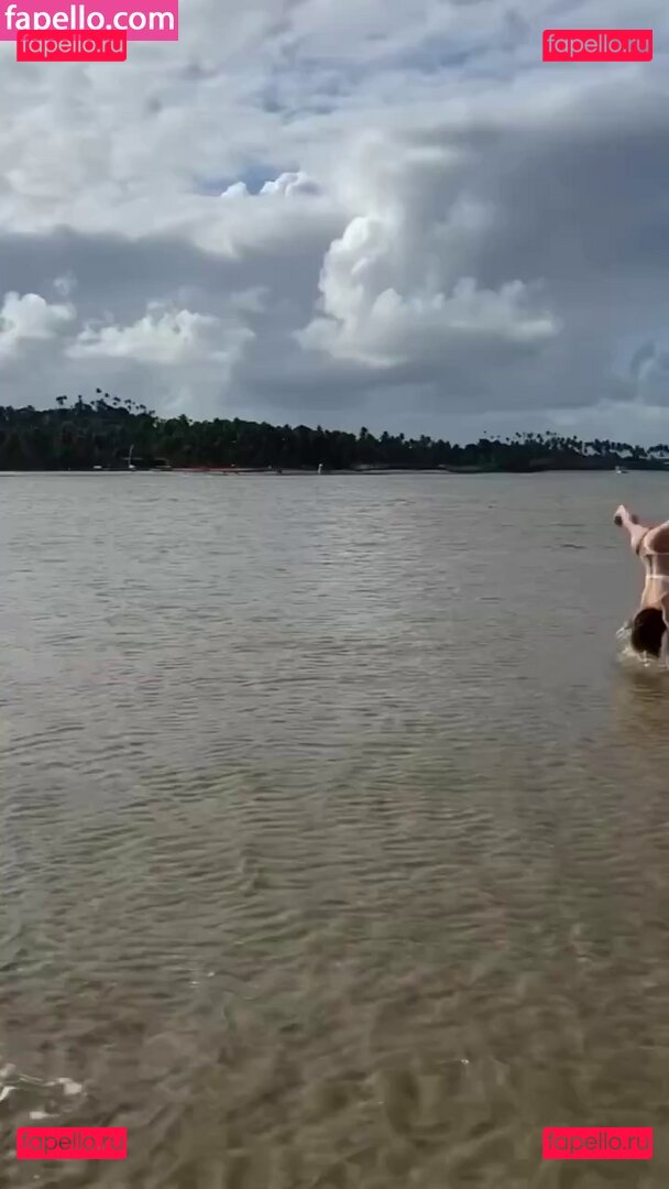 Leticia Spiller / Letícia Spiller / arealspiller Onlyfans Photo Gallery 