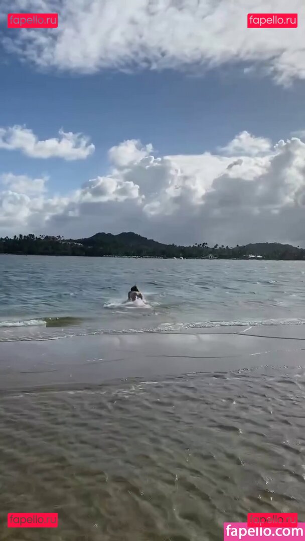 Leticia Spiller / Letícia Spiller / arealspiller Onlyfans Photo Gallery 