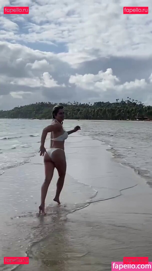 Leticia Spiller / Letícia Spiller / arealspiller Onlyfans Photo Gallery 