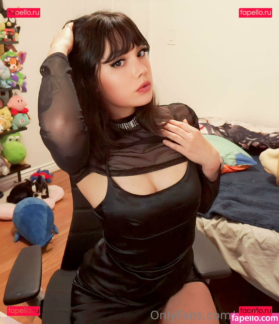 Oxillery Onlyfans Photo Gallery 