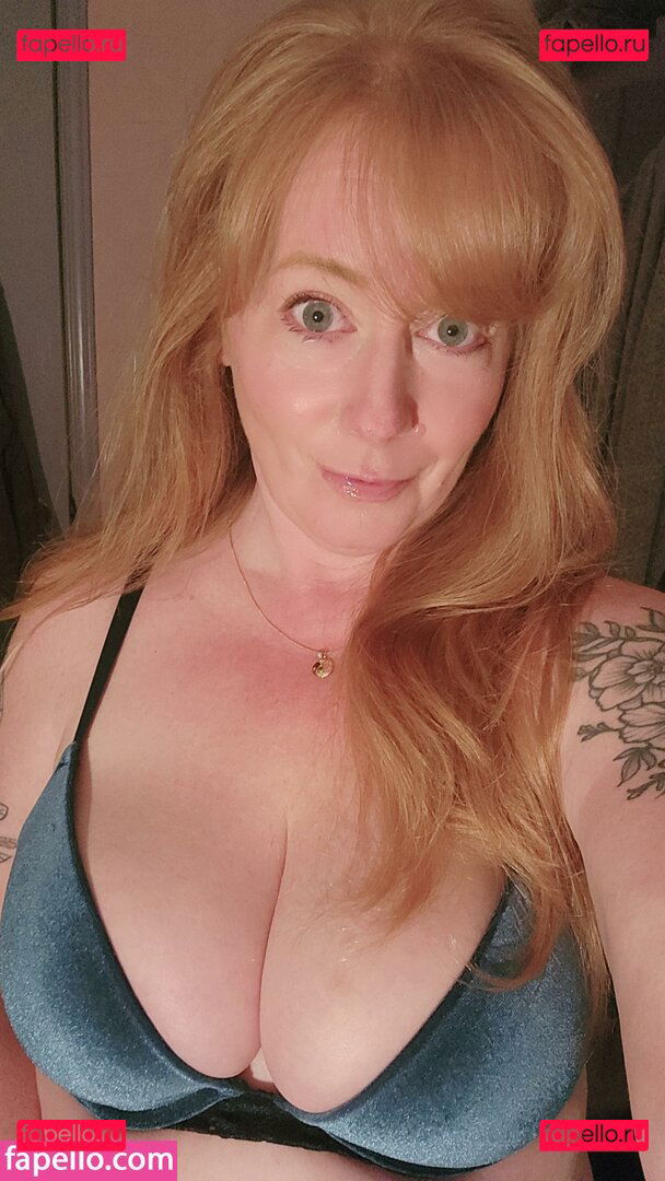 GingerCoug / ginger_cu / gingermfc Onlyfans Photo Gallery 
