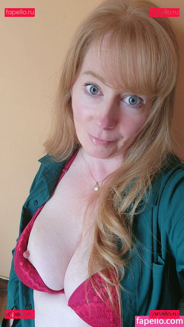 GingerCoug / ginger_cu / gingermfc Onlyfans Photo Gallery 