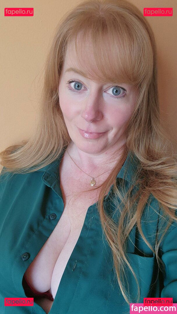 GingerCoug / ginger_cu / gingermfc Onlyfans Photo Gallery 