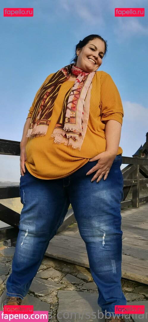 official_lani1 / ssbbwlailani Onlyfans Photo Gallery 