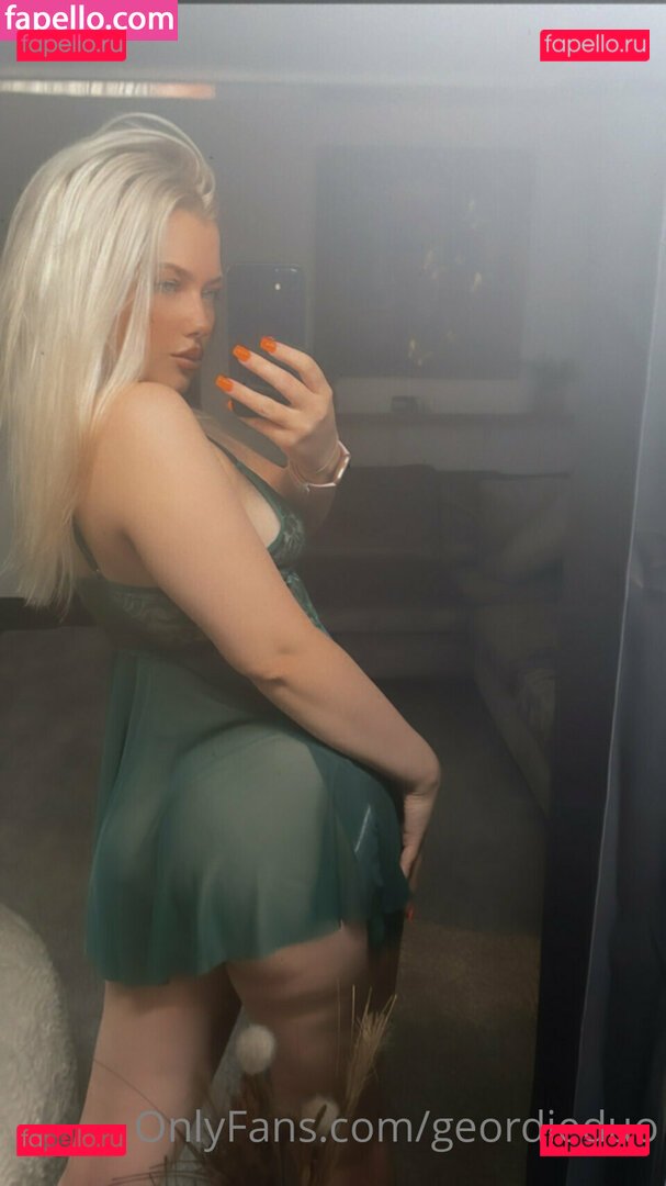 Geordieduo / natashawilliamssx / natashawilliamsx Onlyfans Photo Gallery 