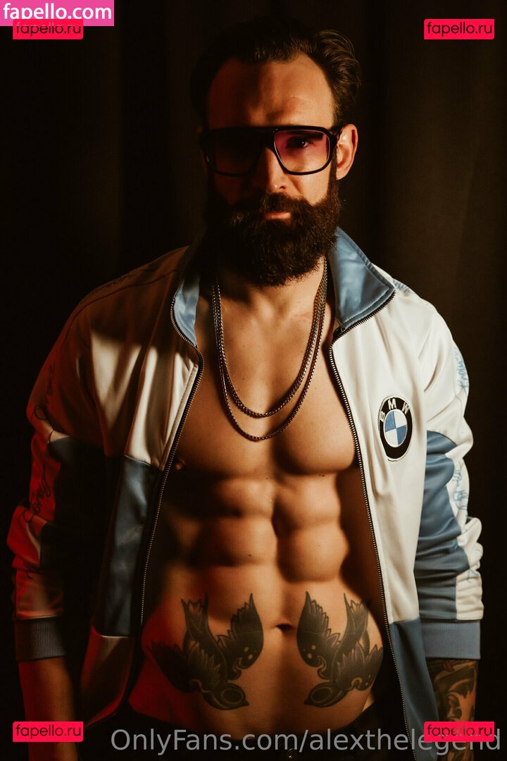 alexthelegend / therealalexlegend Onlyfans Photo Gallery 
