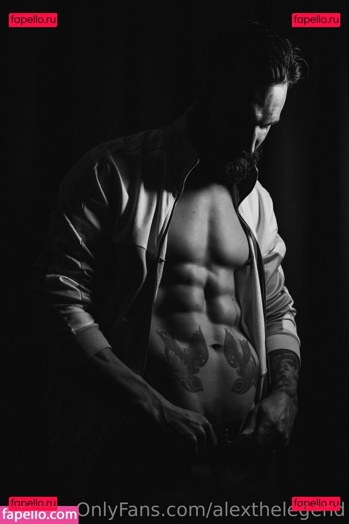 alexthelegend / therealalexlegend Onlyfans Photo Gallery 
