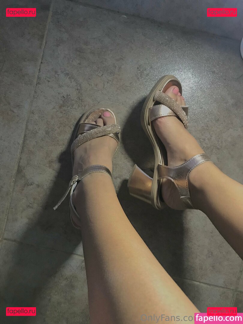 itzlbelen Onlyfans Photo Gallery 