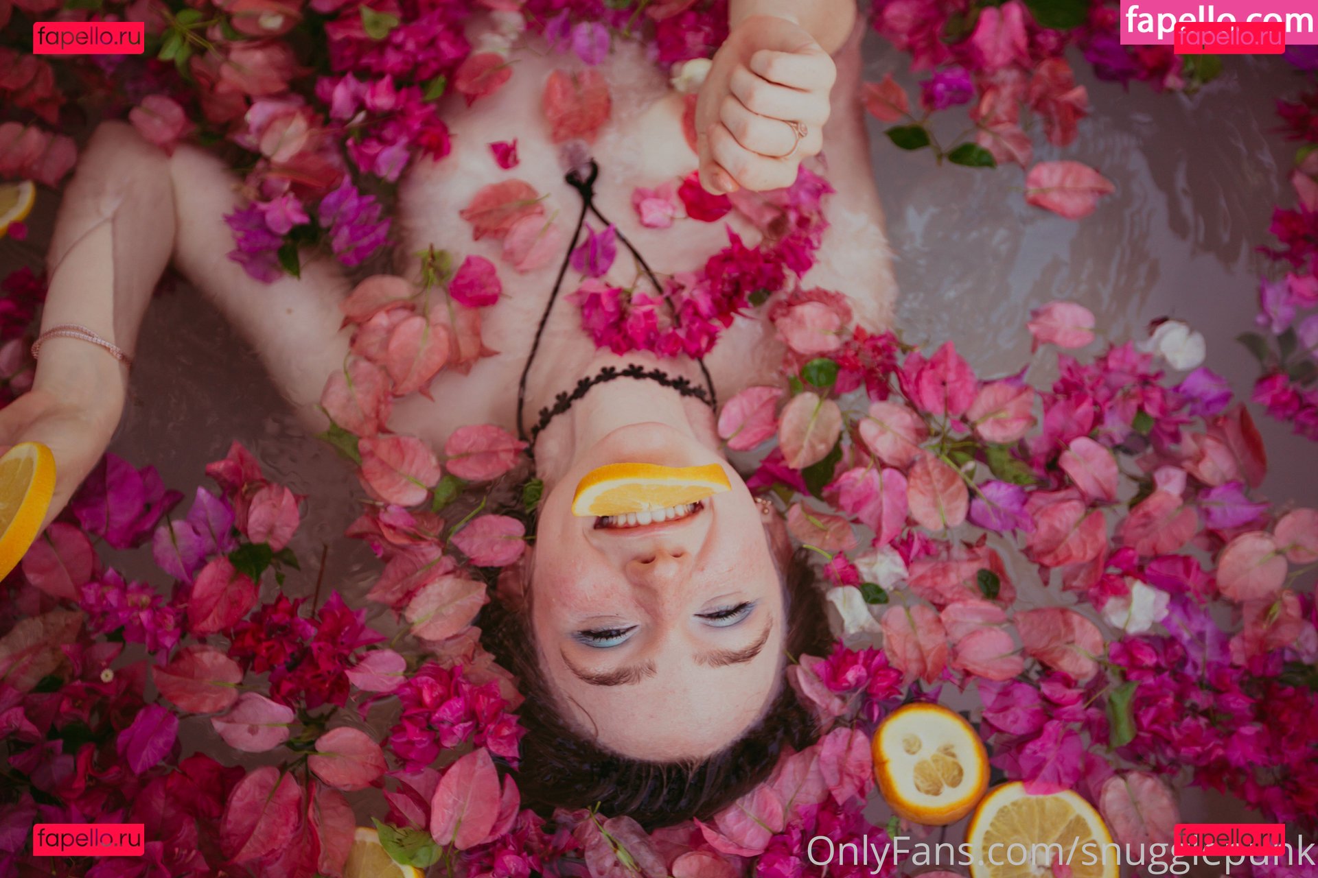 SnugglePunk / snugglepunks Onlyfans Photo Gallery 