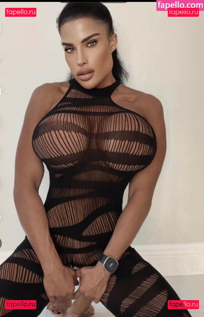 Shani Shachar / Sirigymbabe / shani_shachar_6 Onlyfans Photo Gallery 