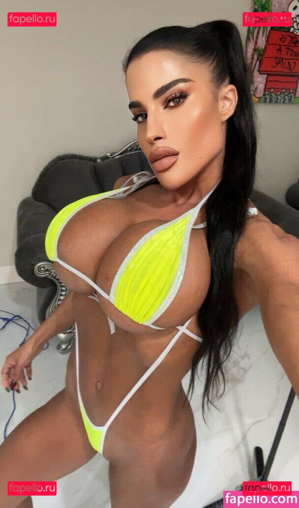 Shani Shachar / Sirigymbabe / shani_shachar_6 Onlyfans Photo Gallery 