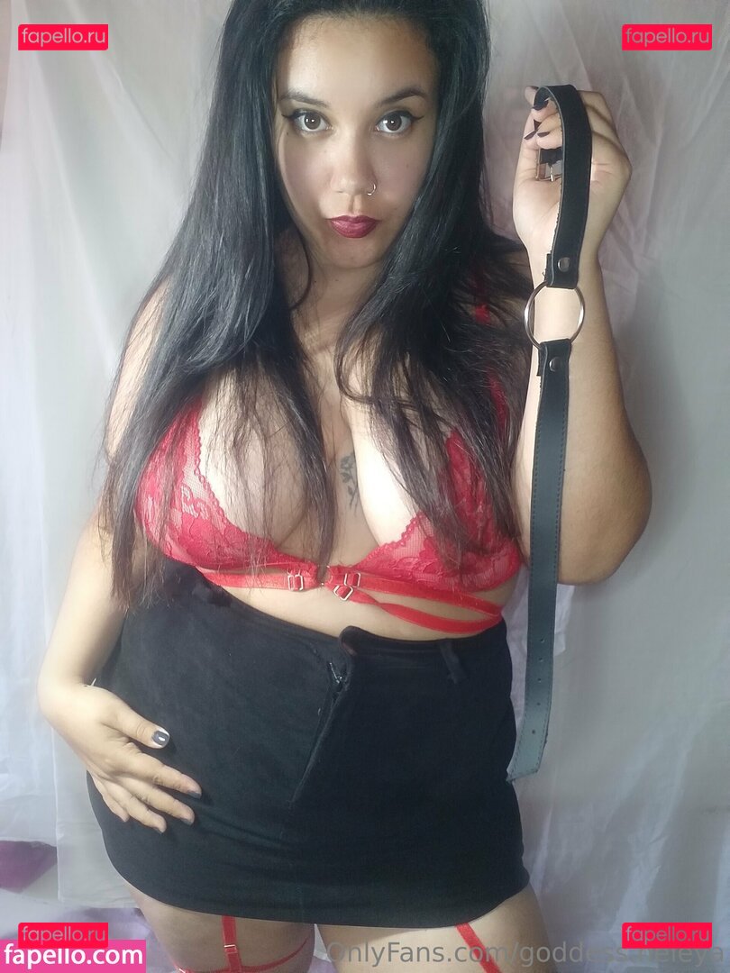 goddess_neely / goddess_neleya Onlyfans Photo Gallery 