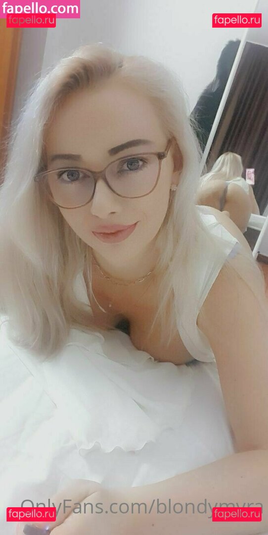 blondieofficial / blondymyra Onlyfans Photo Gallery 