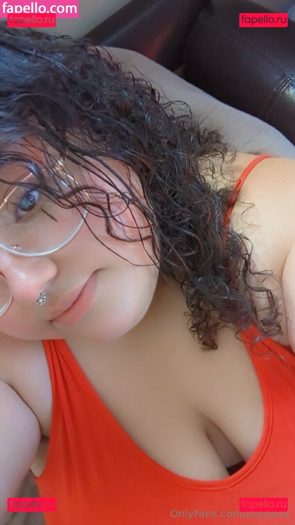 bunsxxx / x.x.xbuns Onlyfans Photo Gallery 