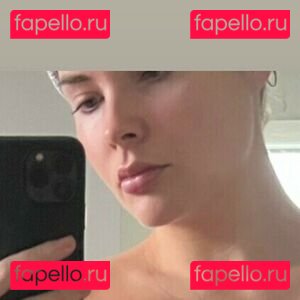 Sarah Harris / SarahHarris / iamsarahharris Onlyfans Photo Gallery 