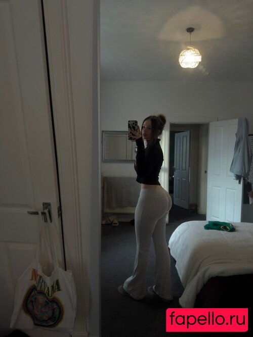 Louiselaingx Nude Onlyfans Photo 21
