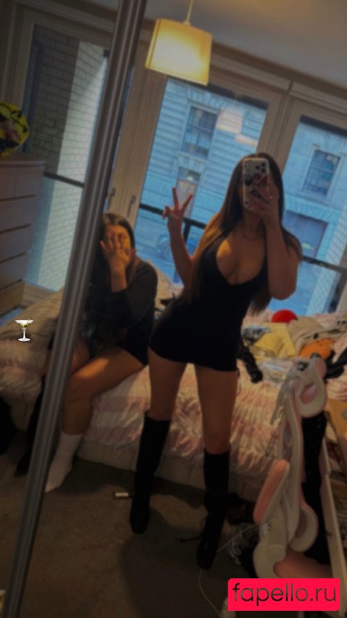 Louiselaingx Nude Onlyfans Photo 10