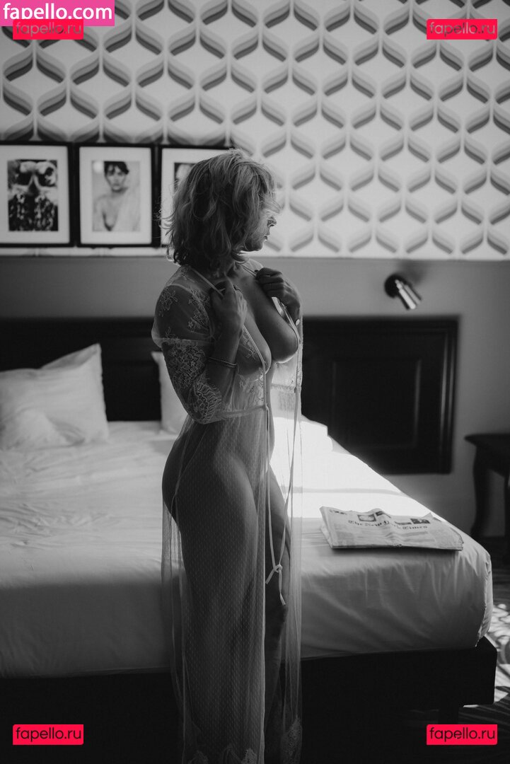 Sara Fantine / Sarafantine / Valerie / sarafantinebackup Onlyfans Photo Gallery 