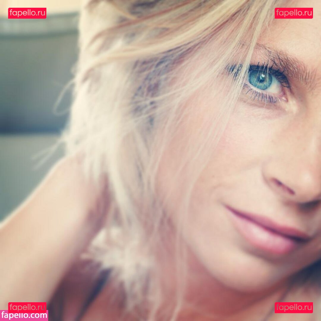 Sara Fantine / Sarafantine / Valerie / sarafantinebackup Onlyfans Photo Gallery 