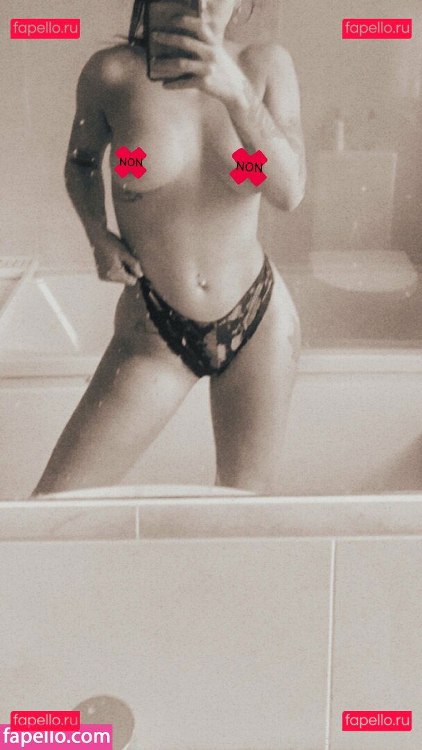 missnadine_ireland / missphatass Onlyfans Photo Gallery 