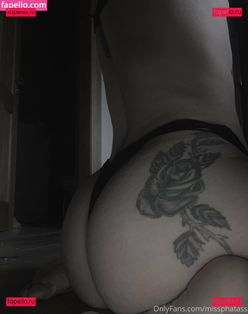 missnadine_ireland / missphatass Onlyfans Photo Gallery 