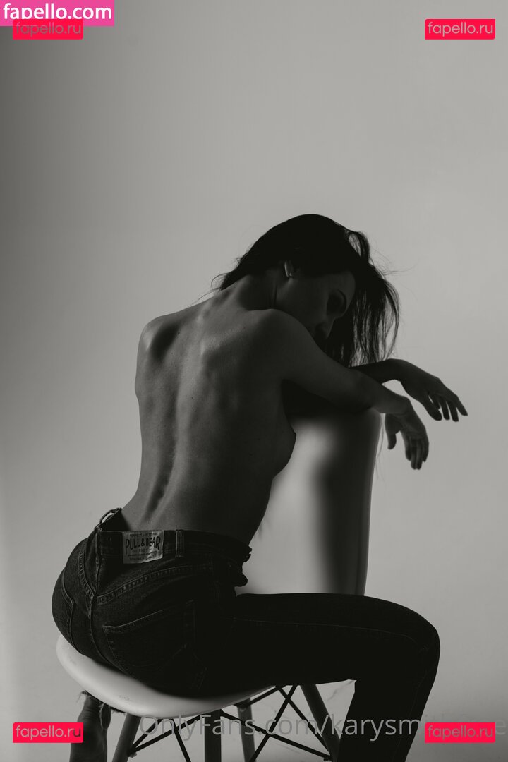 kerryannsmith8 / misskarysmith Onlyfans Photo Gallery 