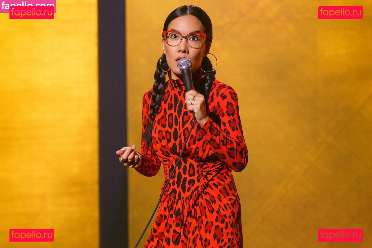 Ali Wong Onlyfans Photo Gallery 