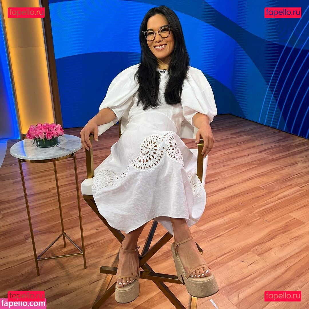 Ali Wong Onlyfans Photo Gallery 