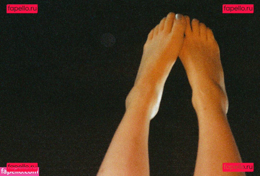 Jena Malone / jenamalone / malonejena Onlyfans Photo Gallery 