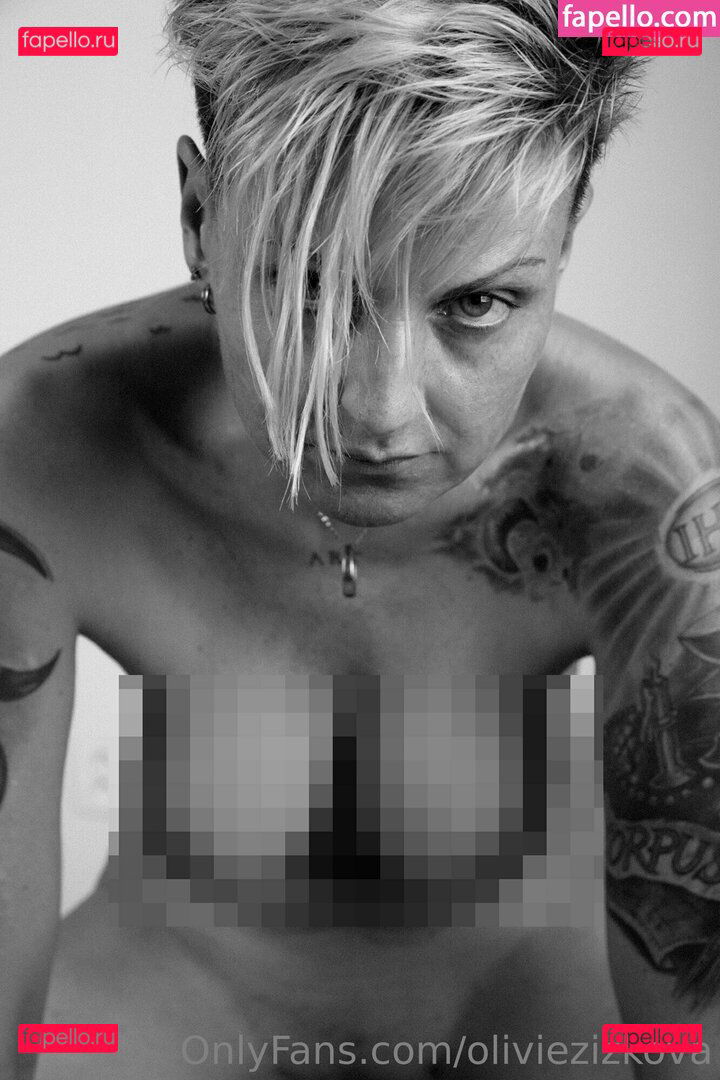 oliviezizkova / oliviezizkova.official Onlyfans Photo Gallery 