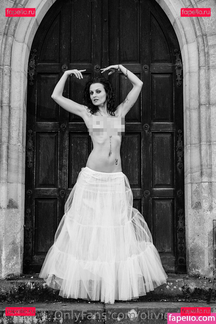 oliviezizkova / oliviezizkova.official Onlyfans Photo Gallery 