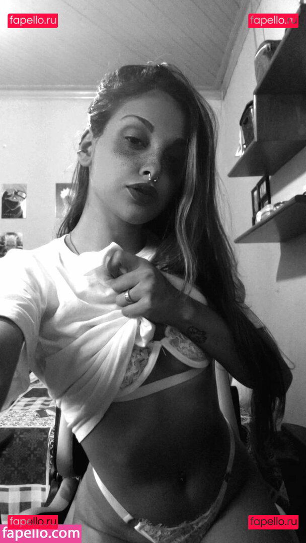 Sua Latina / sualatina Onlyfans Photo Gallery 