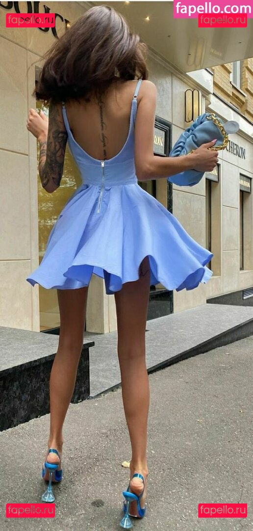 Alena Omovich / Alenaomovich / alena_omovych Onlyfans Photo Gallery 