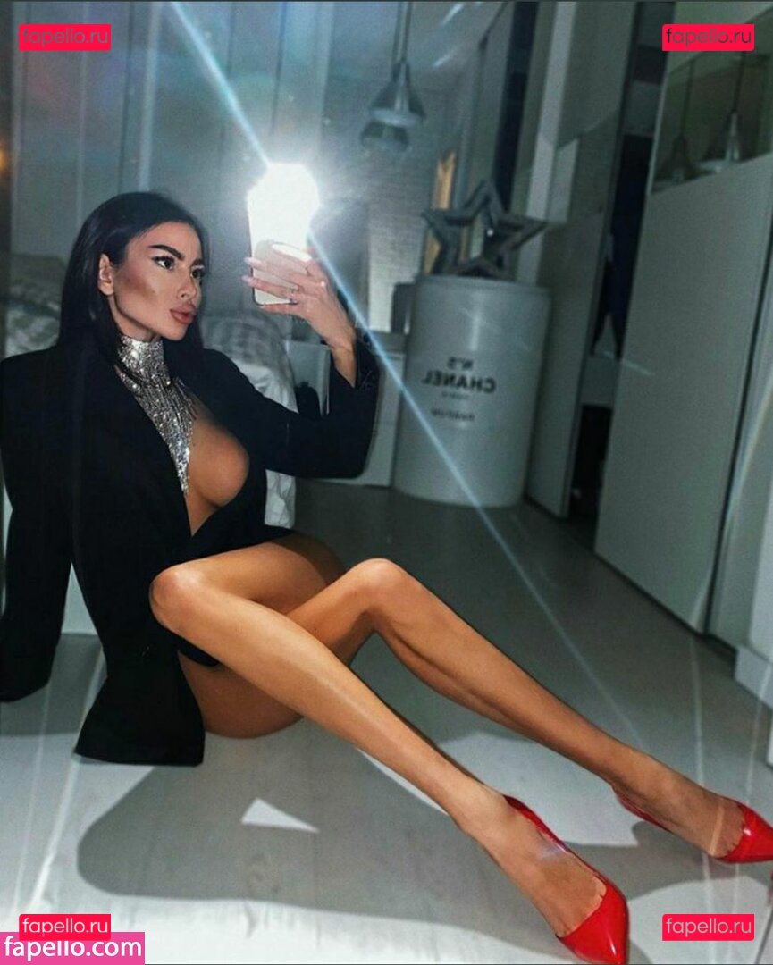 Alena Omovich / Alenaomovich / alena_omovych Onlyfans Photo Gallery 