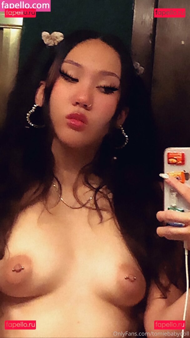 tomiebabydoll / tomiebabydollofficial Onlyfans Photo Gallery 