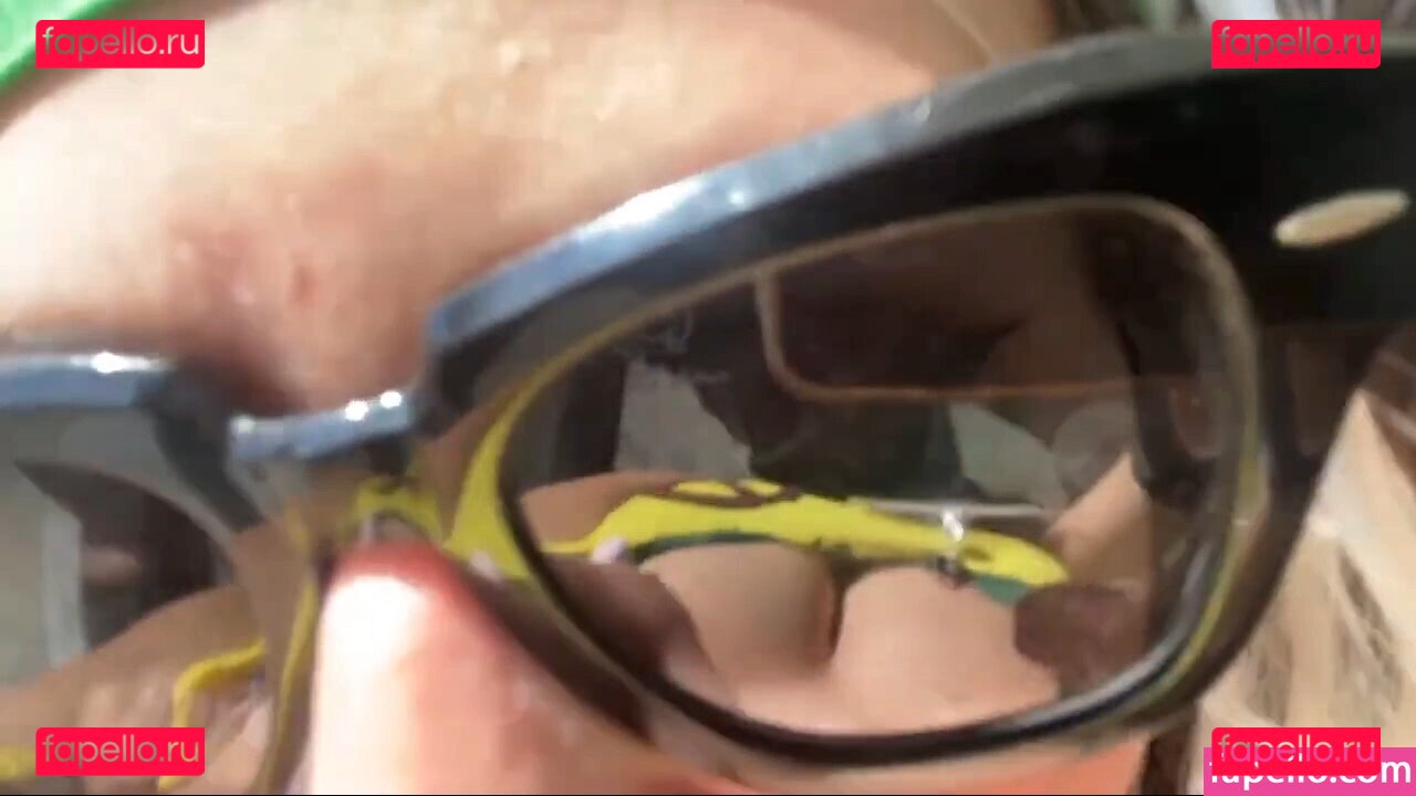 TSWG / That Star Wars Girl / camilastar09 / thatstarwarsgirl77 Onlyfans Photo Gallery 