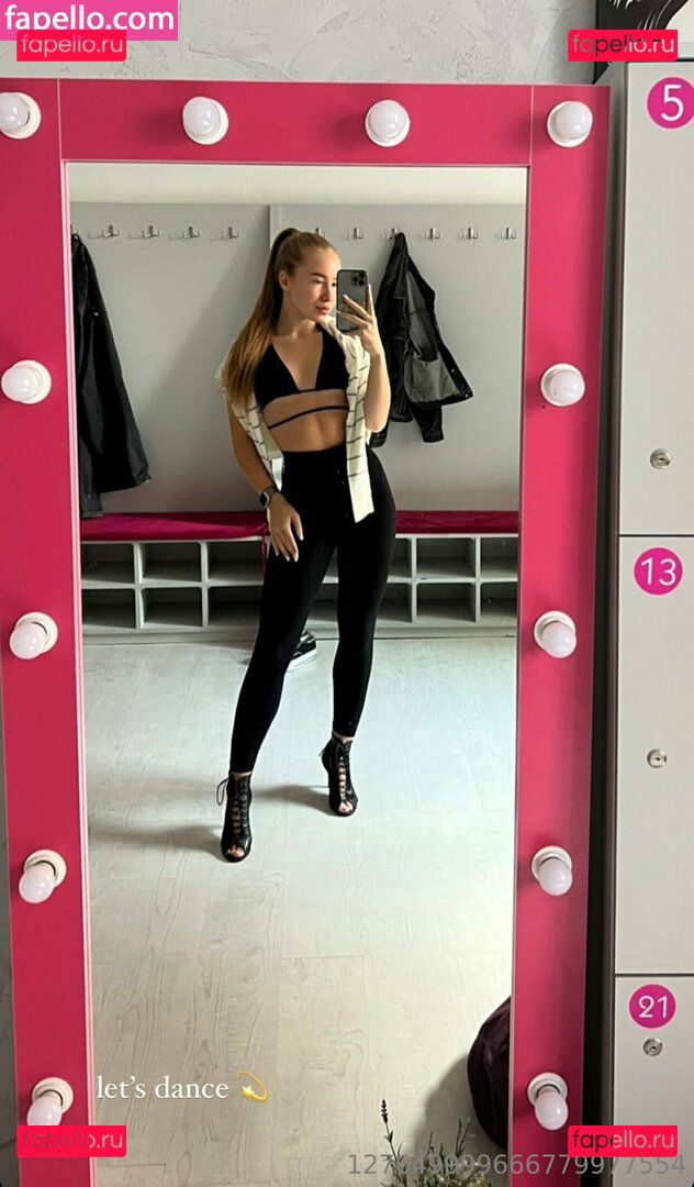 u196667754 Onlyfans Photo Gallery 