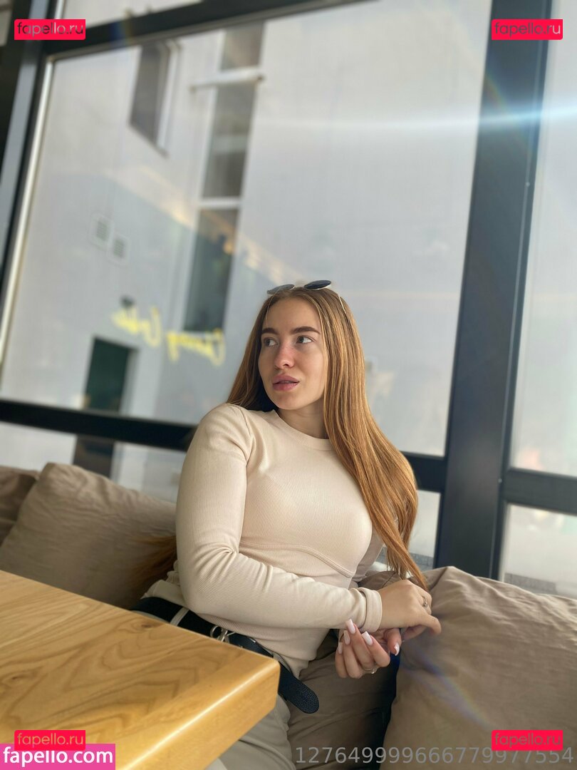 u196667754 Onlyfans Photo Gallery 