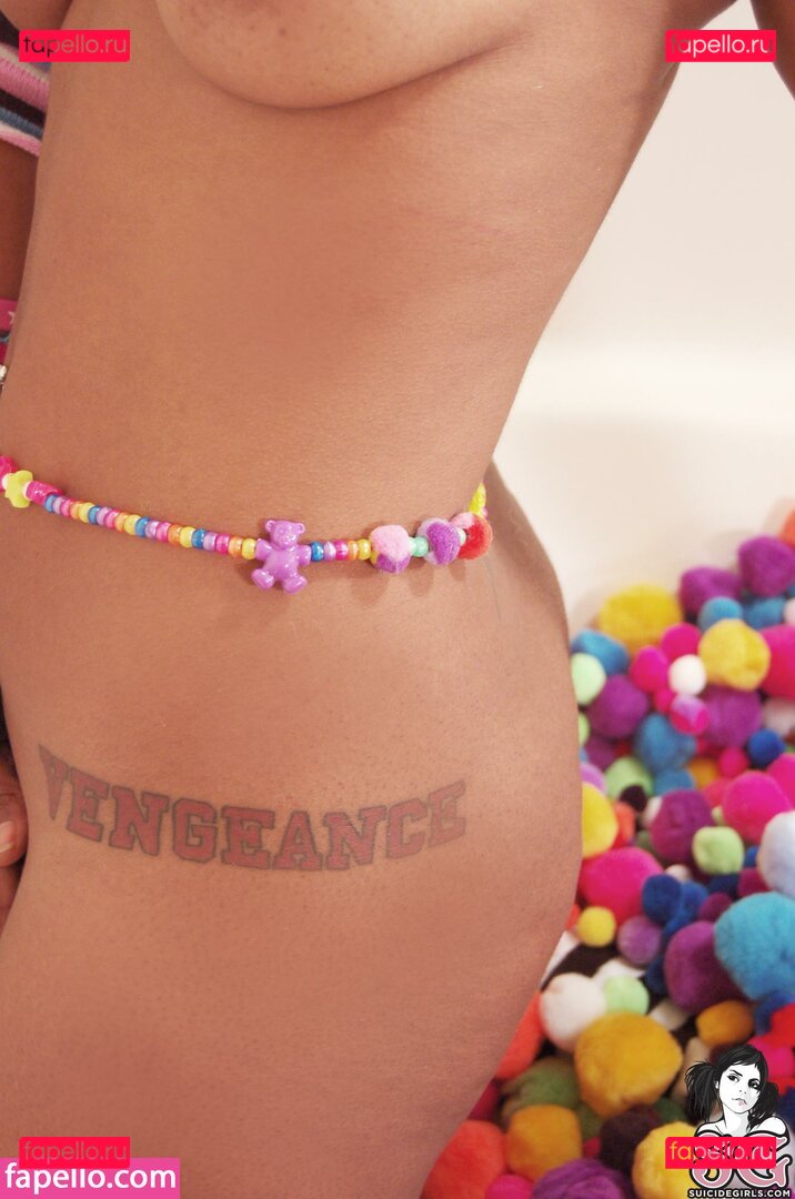 Yoyo / soyoyo / yoyofearless Onlyfans Photo Gallery 