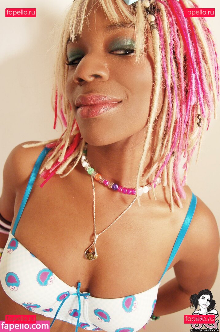 Yoyo / soyoyo / yoyofearless Onlyfans Photo Gallery 