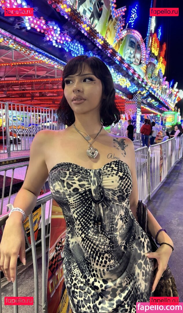 Shay.la__ / islamyla / myshayla / shaaylaa__ Onlyfans Photo Gallery 