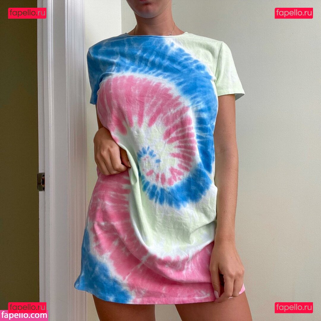 Sara Farrelll / sarafarrelll / thereal_mayafarrell Onlyfans Photo Gallery 