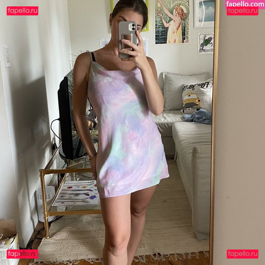 Sara Farrelll / sarafarrelll / thereal_mayafarrell Onlyfans Photo Gallery 