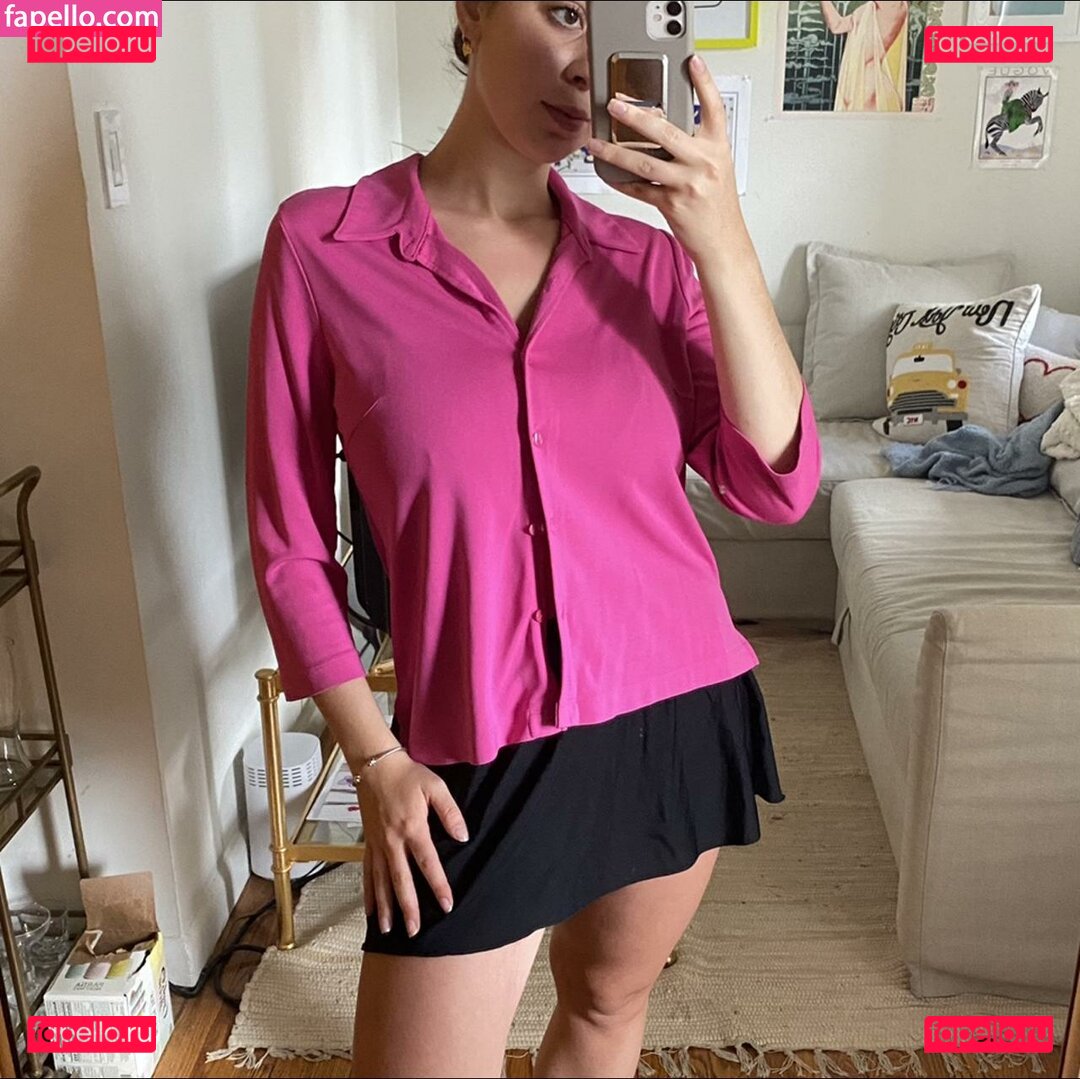 Sara Farrelll / sarafarrelll / thereal_mayafarrell Onlyfans Photo Gallery 