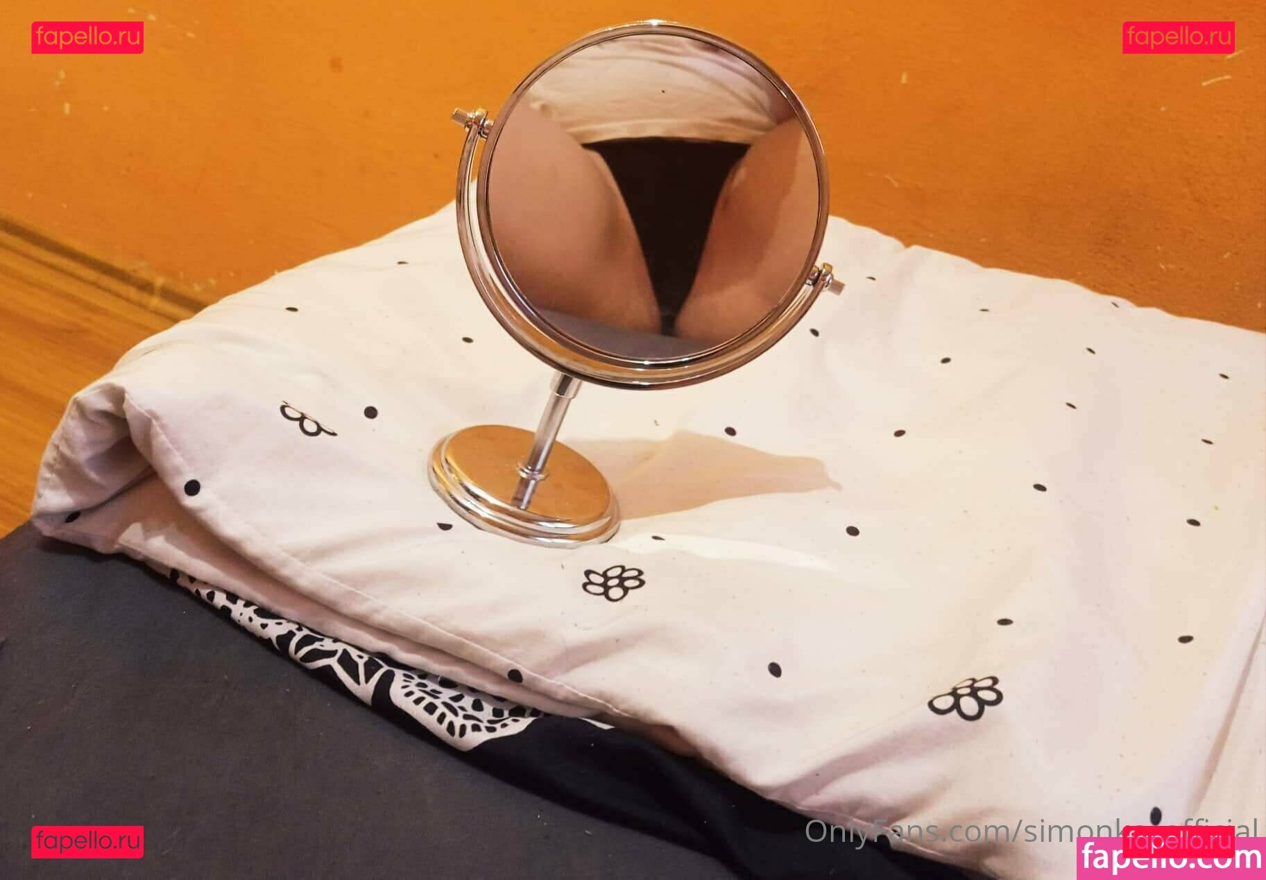 simonka_official / simonkaofficial Onlyfans Photo Gallery 