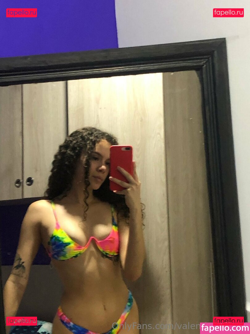 official.z.o.e / official.zoe Onlyfans Photo Gallery 